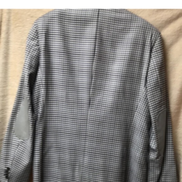 Hugo Boss Blazer with Patched Sleeves - Picture 3 of 4